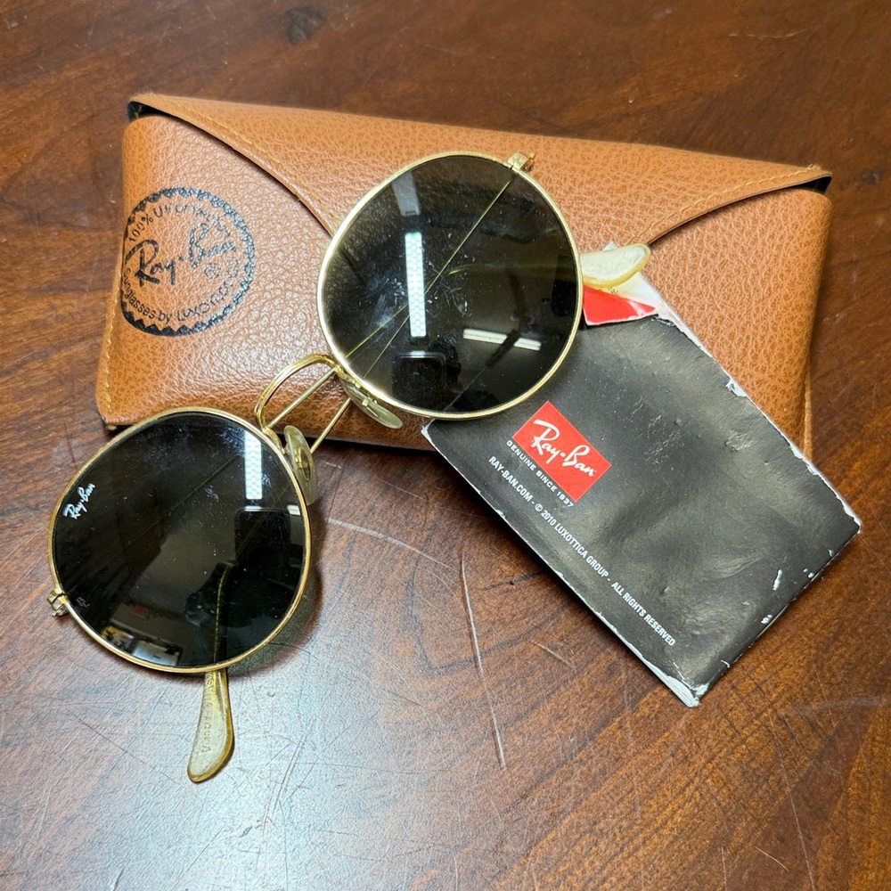 Ray-Ban Classic Gold Frame Sunglasses‎